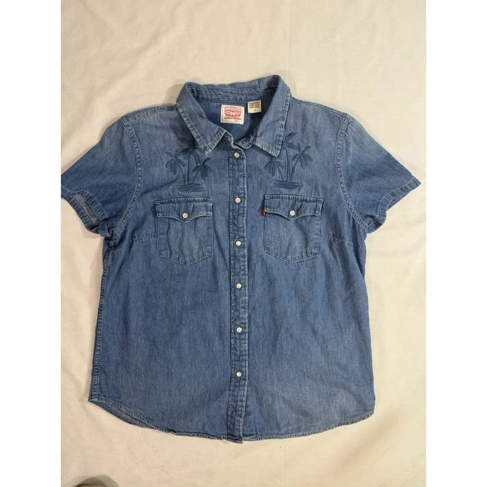 Levi Strauss & Co Denim Blue Jean Short Sleeve Snap Button Top Palm Trees Sz‎ LG